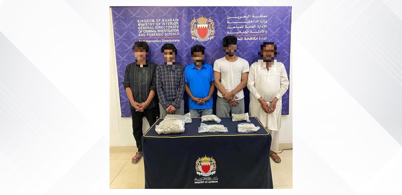 بالتعاون والتنسيق بين شئون الجمارك وإدارة مكافحة المخدرات .. القبض على عدد من الآسيويين لمحاولتهم تهريب مادة الماريجوانا المخدرة<